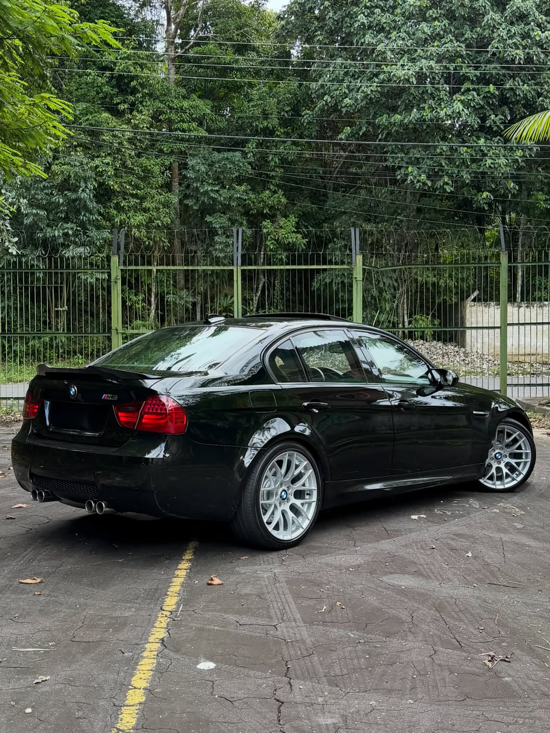 BMW M3 lateral